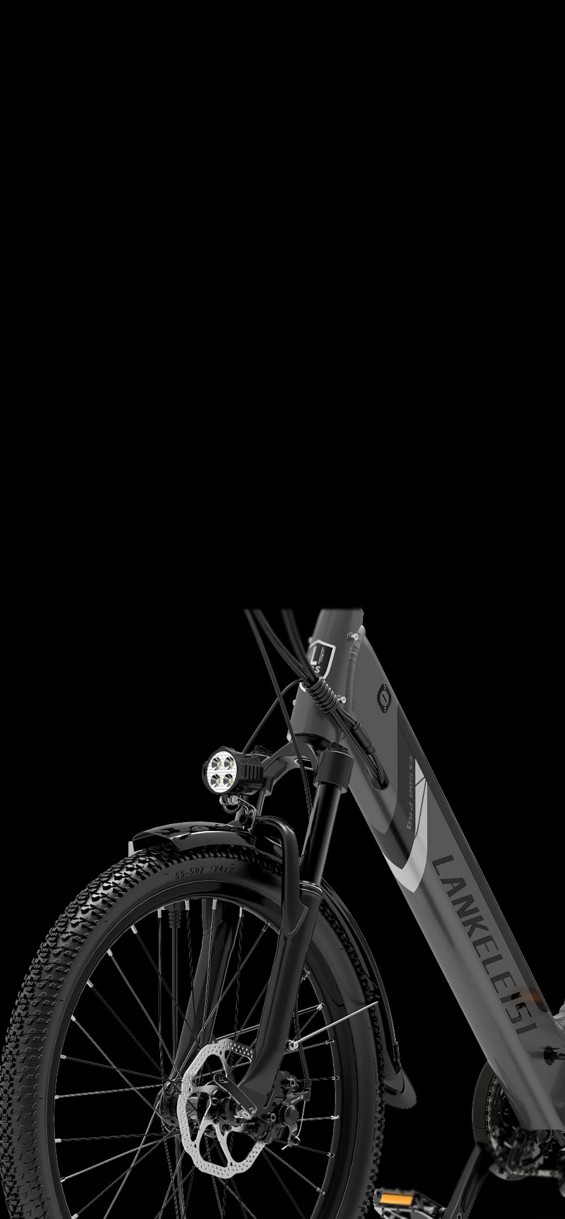 Equipé d'une suspension à fourche avant